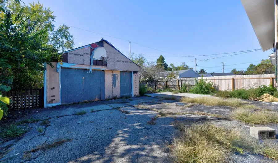 3997 Briggs Road, Columbus, OH 43228 - Image #2