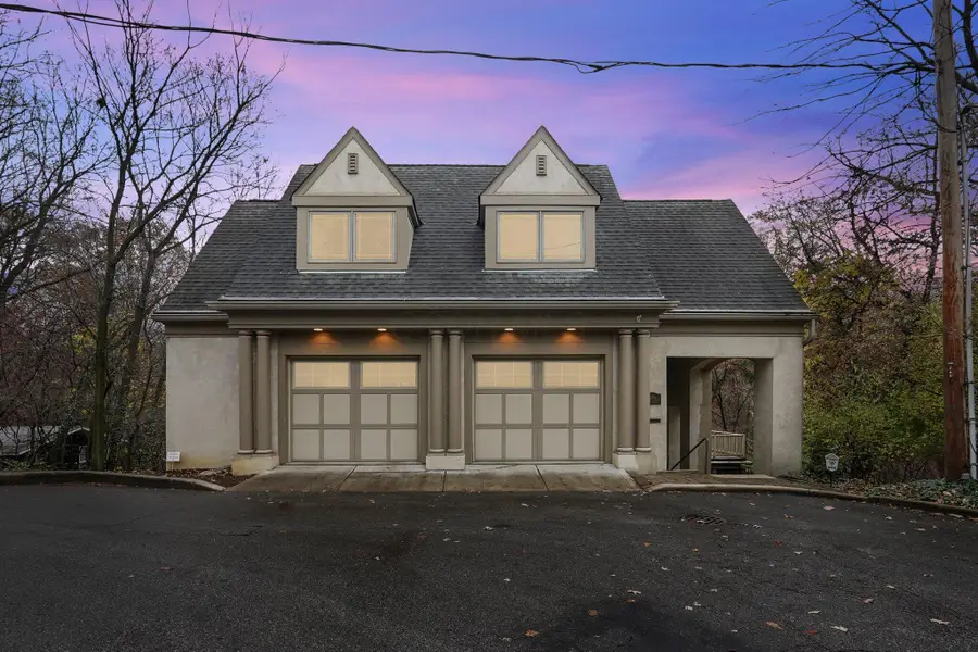 296 Walhalla Road, Columbus, OH 43202 - Image #3