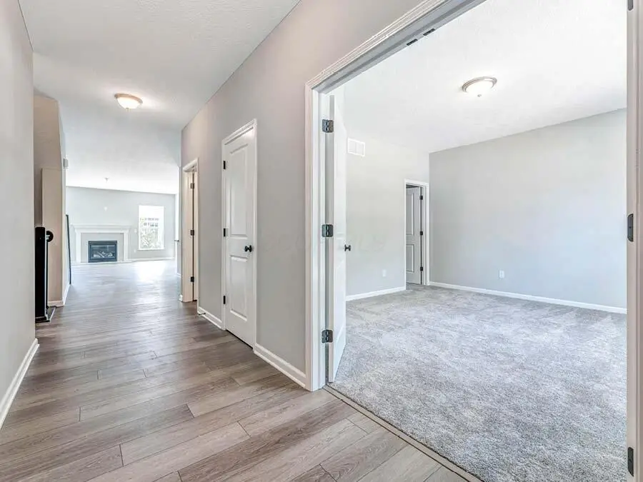 1683 Bookfield Lane, Grove City, OH 43123 - Image #2