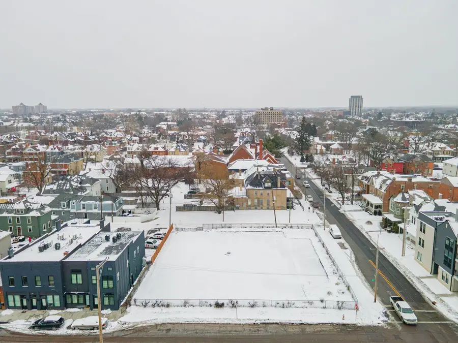 1258 E Oak Street, Columbus, OH 43205 - Image #3