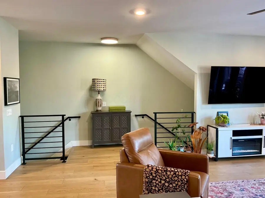 1292 Forsythe Avenue, Columbus, OH 43201 - Image #3