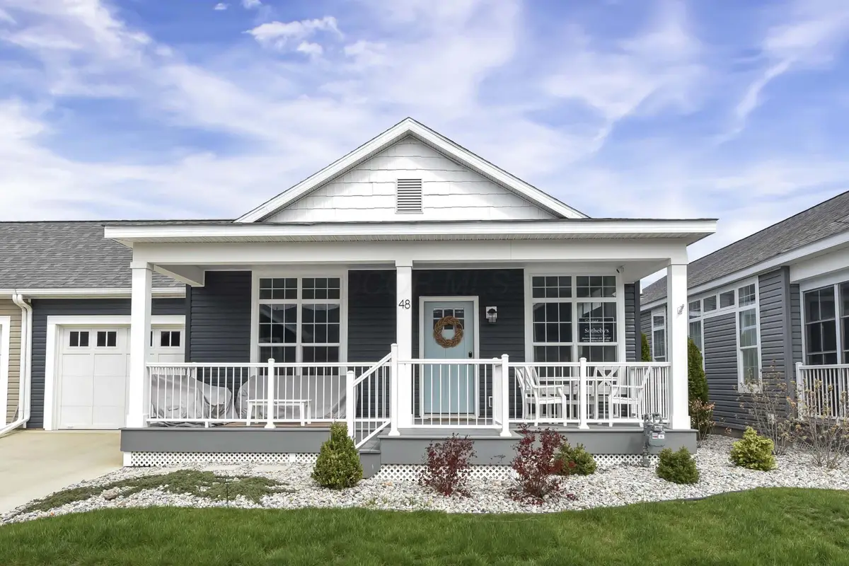 10850 E Bayshore Road, Marblehead, OH 43440 - Image #1