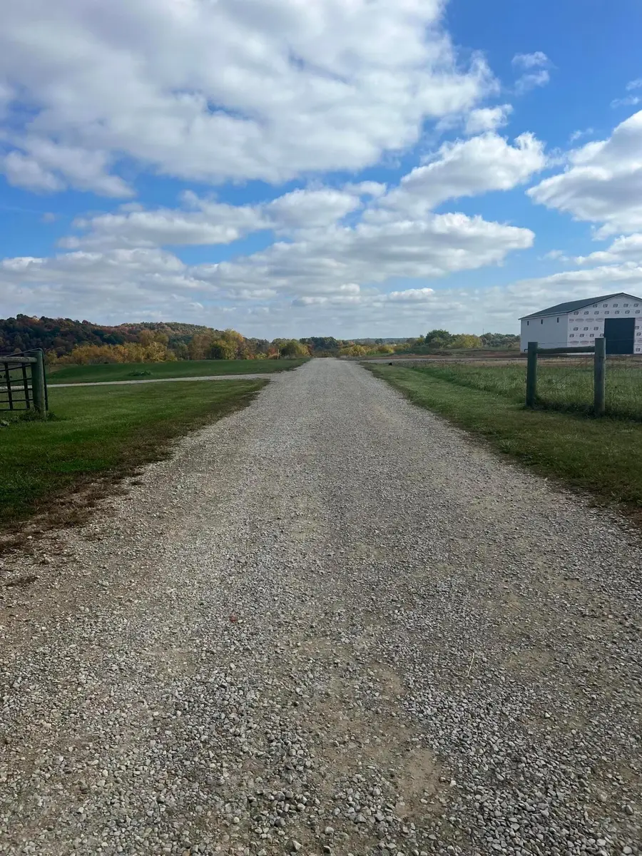 1698 Seven Hills Road Ne, Newark, OH 43055 - #3