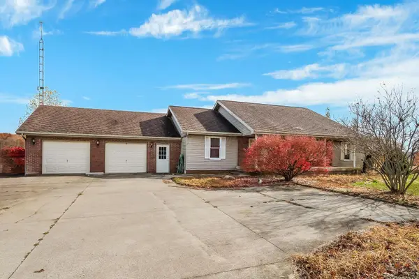 3132 Decliff Road N, New Bloomington, OH 43341