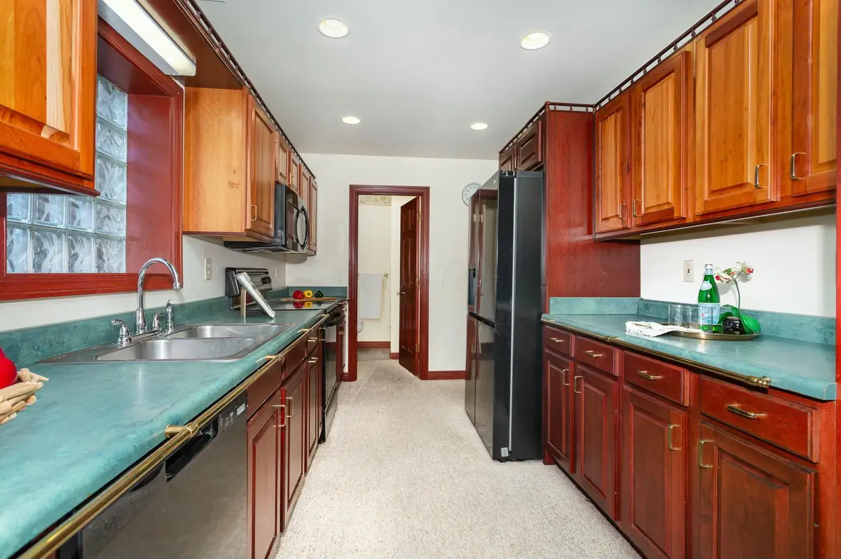 136 S Garfield Avenue, Columbus, OH 43205 - Image #1