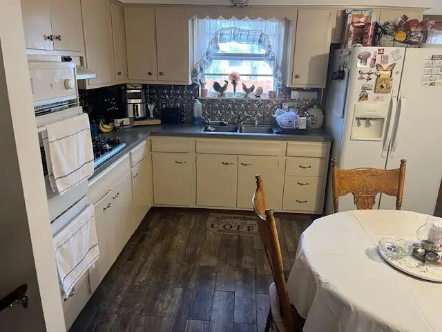 4390 Maize Road, Columbus, OH 43224 - Image #3