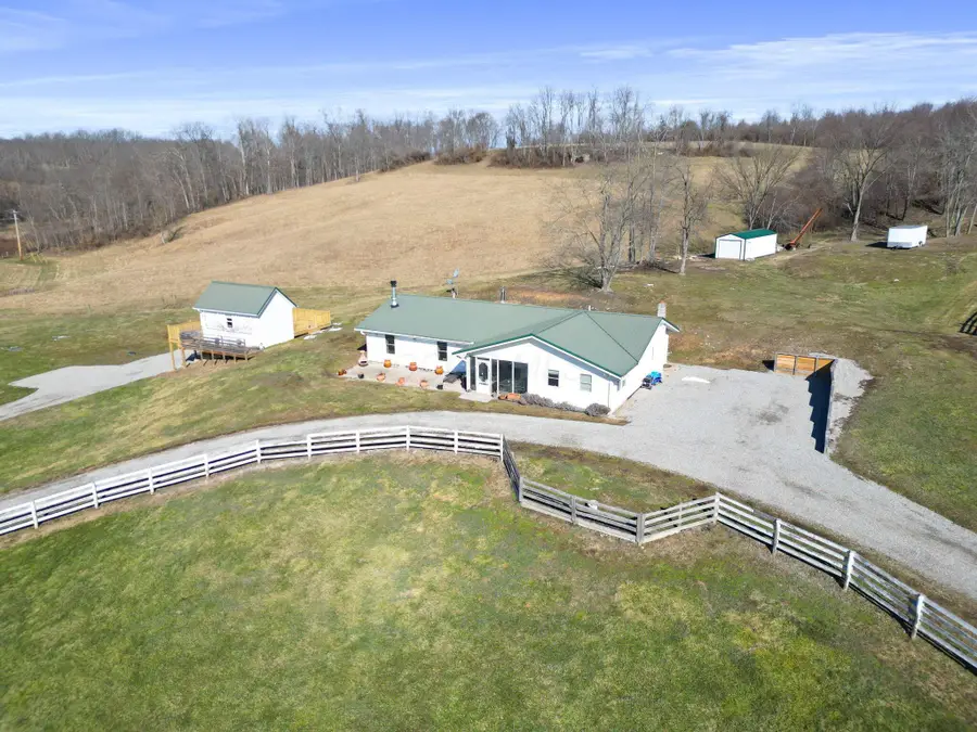 34601 Lake Road, McArthur, OH 45651 - Image #2