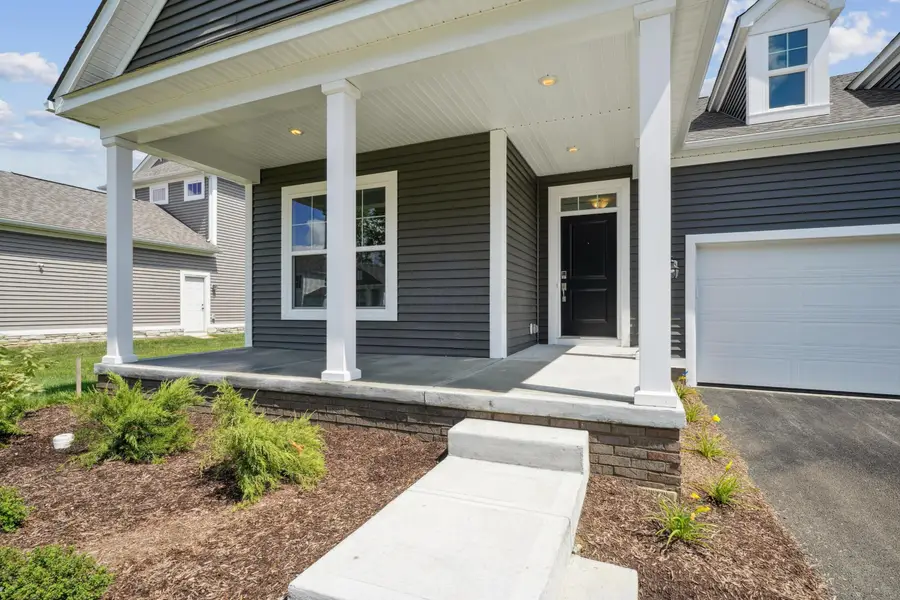 207 Isleta Drive, Pataskala, OH 43062 - Image #3