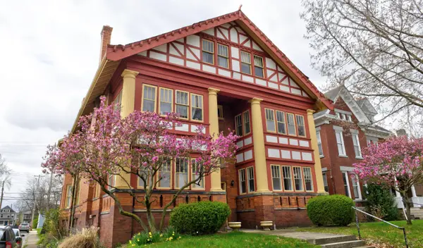 977 Bryden Road, Columbus, OH 43205