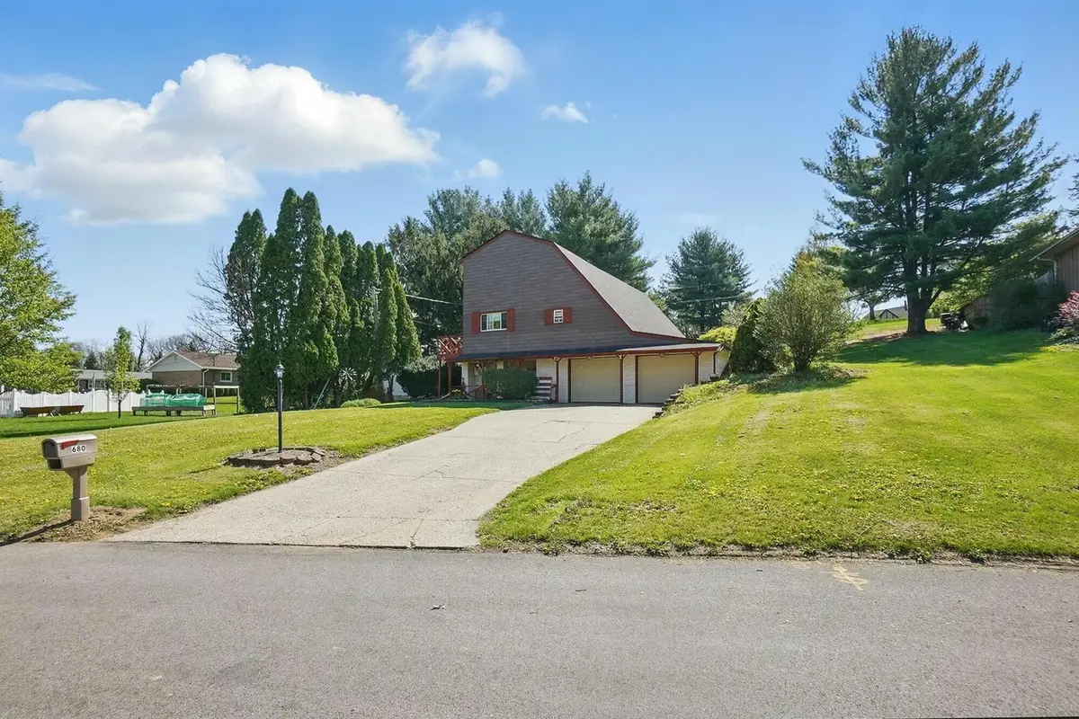 680 Suncrest Drive, Springfield, OH 45503 - Image #1
