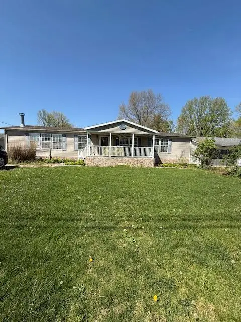 5838 Meadowbrook Road, Albany, OH 45710