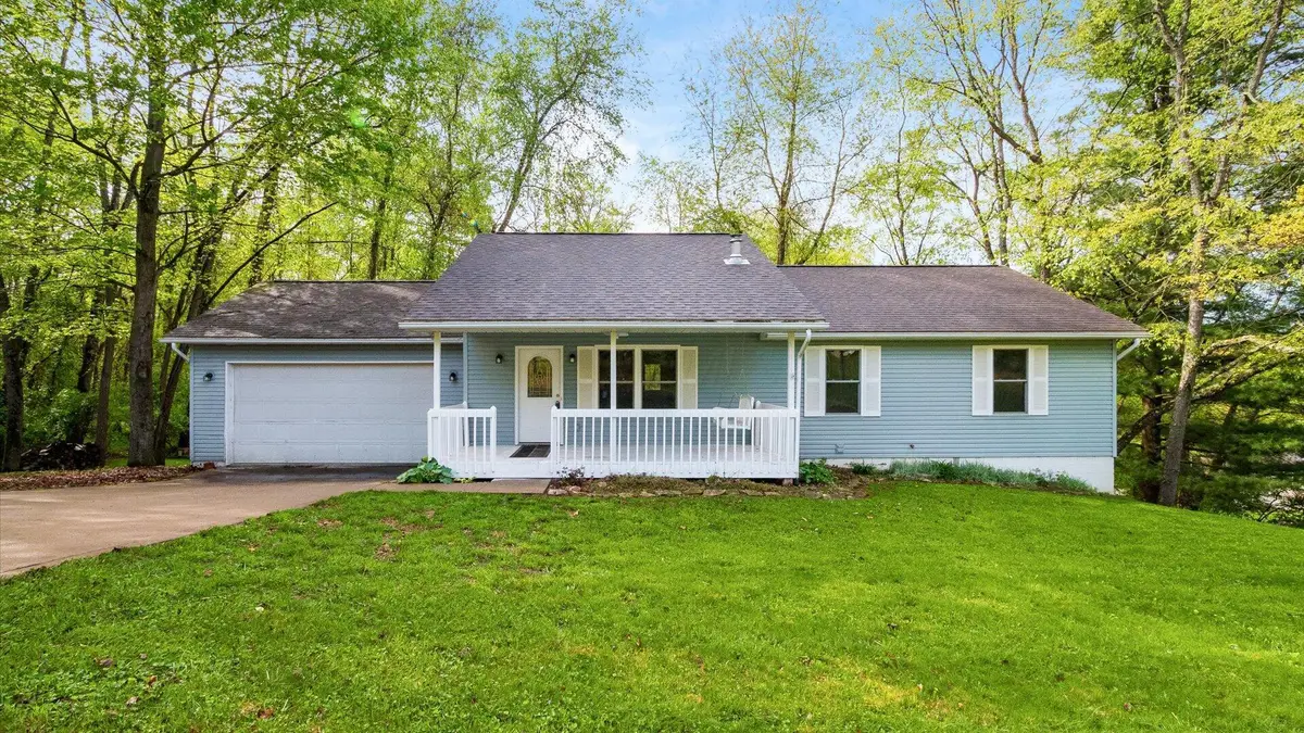 629 Mcintosh Drive, Howard, OH 43028 - Image #1