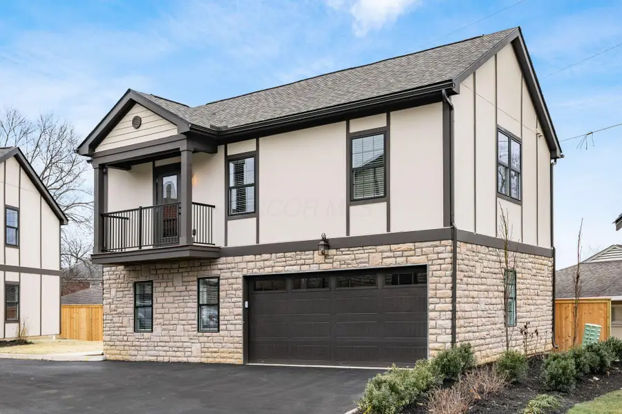 2015 W Fifth Avenue, Marble Cliff, OH 43212 - Image #2