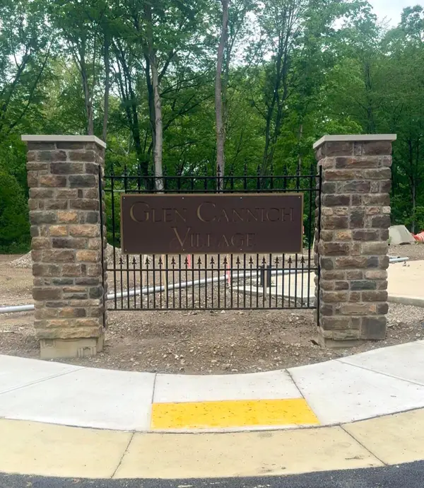 90 Stoneybank Drive, Delaware, OH 43015