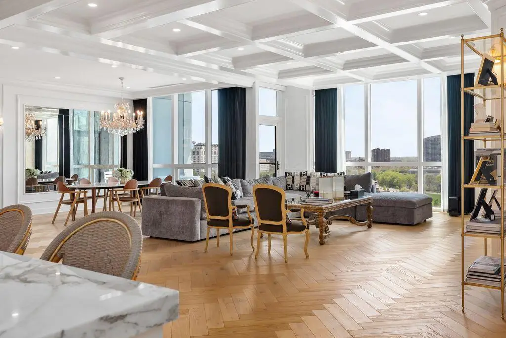 250 W Spring Street, Columbus, OH 43215 - Image #1