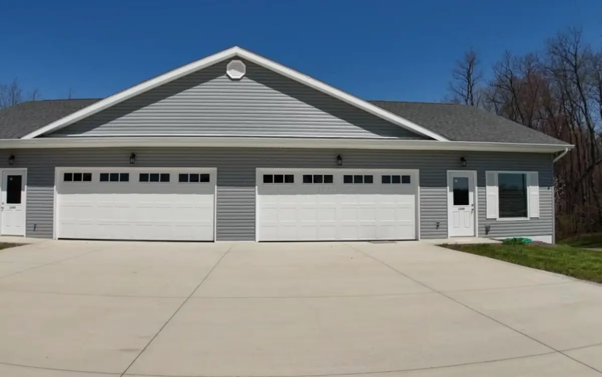 1600 Spring Village Land, Ontario, OH 44906 - Image #1