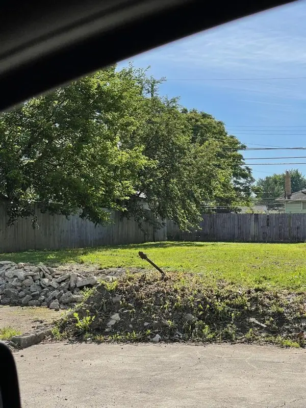 1692 Parsons Avenue, Columbus, OH 43207