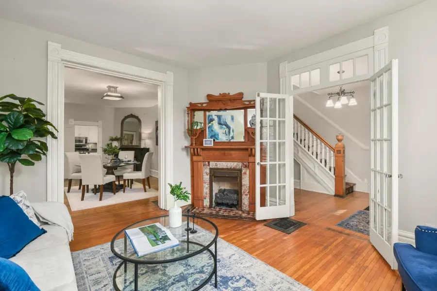 1042 Neil Avenue, Columbus, OH 43201 - Image #2