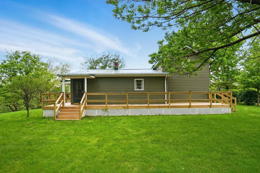 5870 Brook Road Nw, Baltimore, OH 43105 - #2