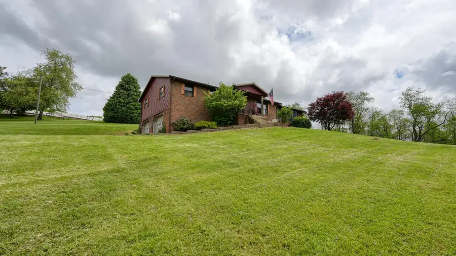 2631 Coopermill Road, Zanesville, OH 43701 - Image #2
