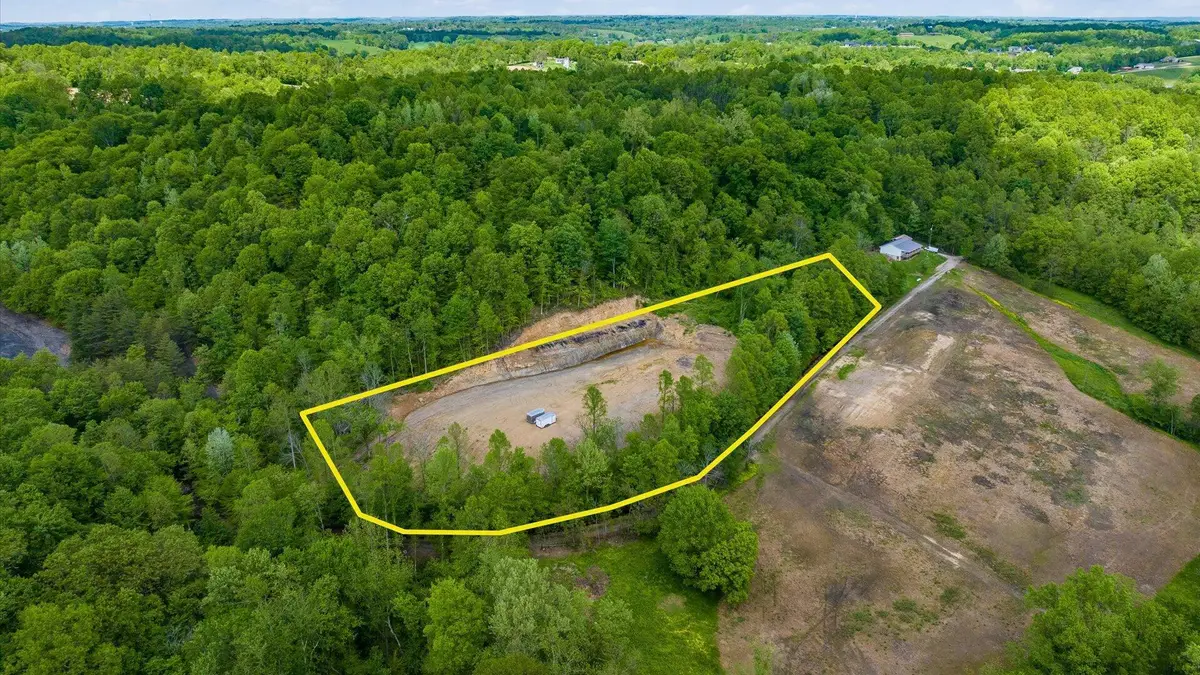 2519 Frick Drive, Zanesville, OH 43701 - Image #1