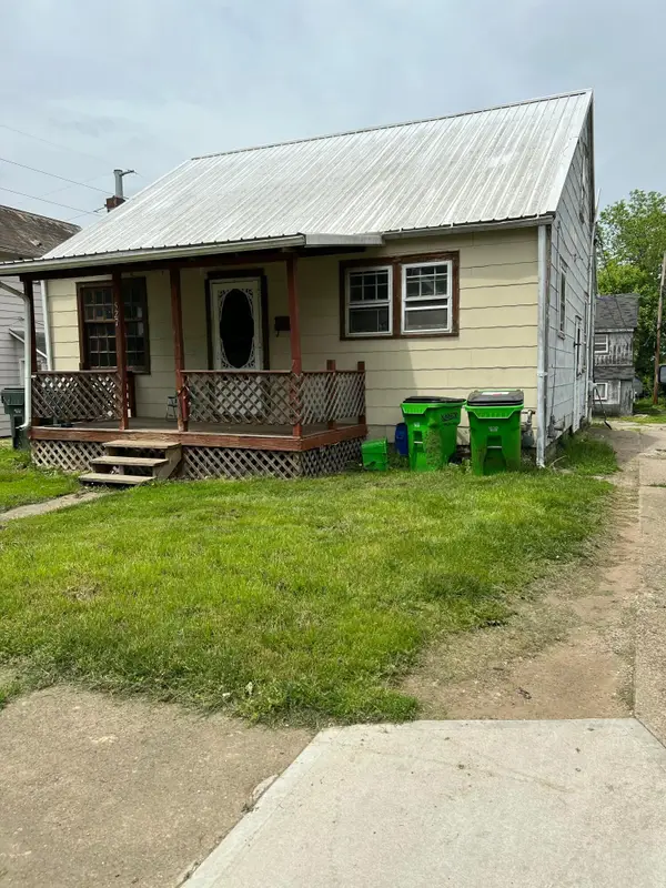 527 N 15th Street, Coshocton, OH 43812