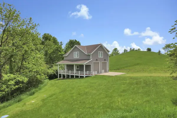 14300 Coolville Ridge Road, Athens, OH 45701