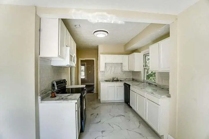 126 S Richardson Avenue, Columbus, OH 43204 - Image #3