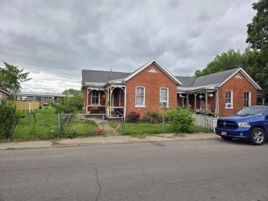 384 E 2nd Street, Chillicothe, OH 45601 - Image #3