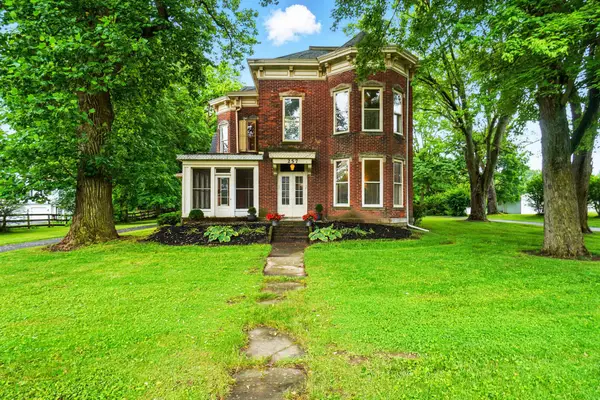 257 E Sandusky Street, Mechanicsburg, OH 43044