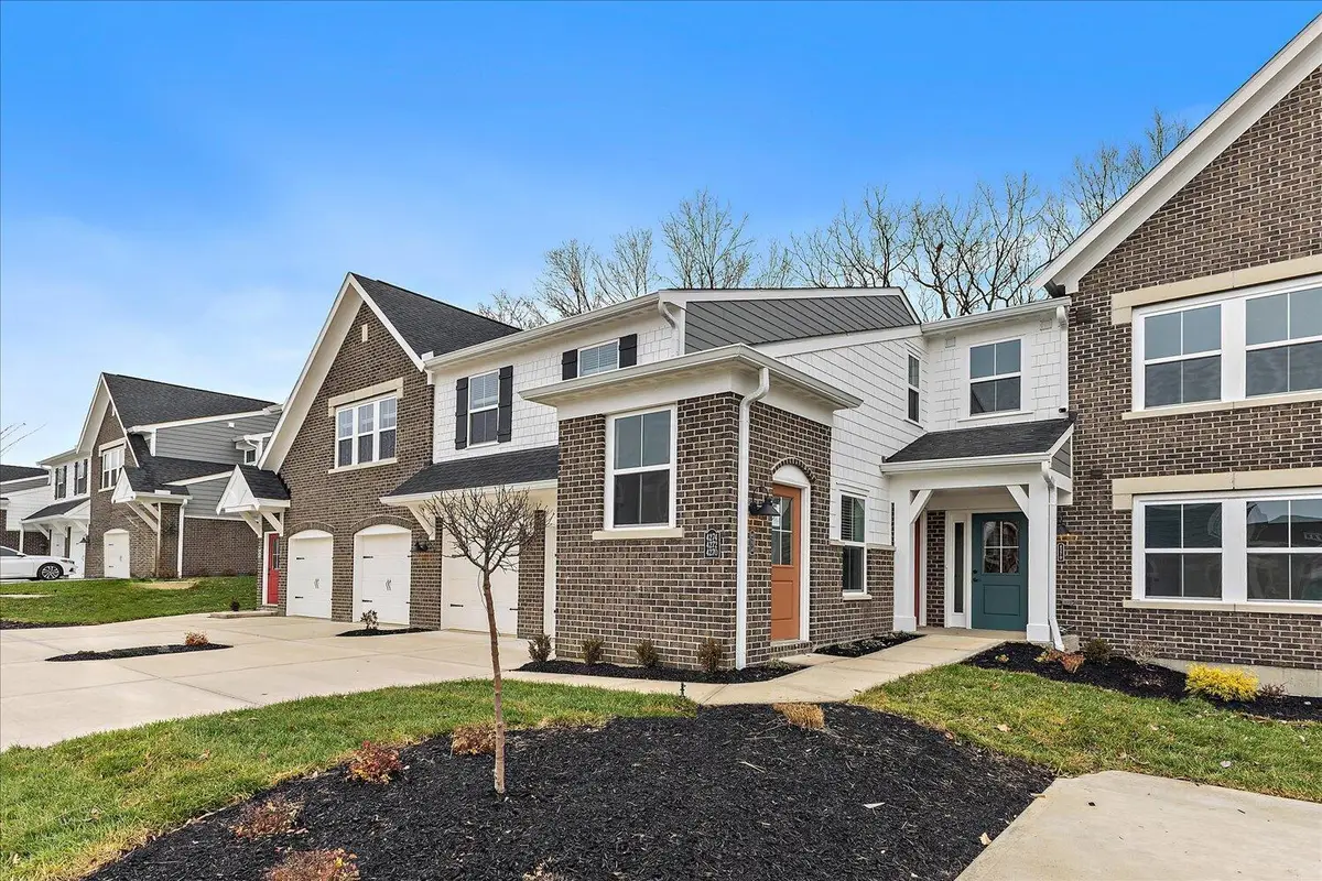 4274 N Apple Branch Drive, Dayton, OH 45459 - Image #1