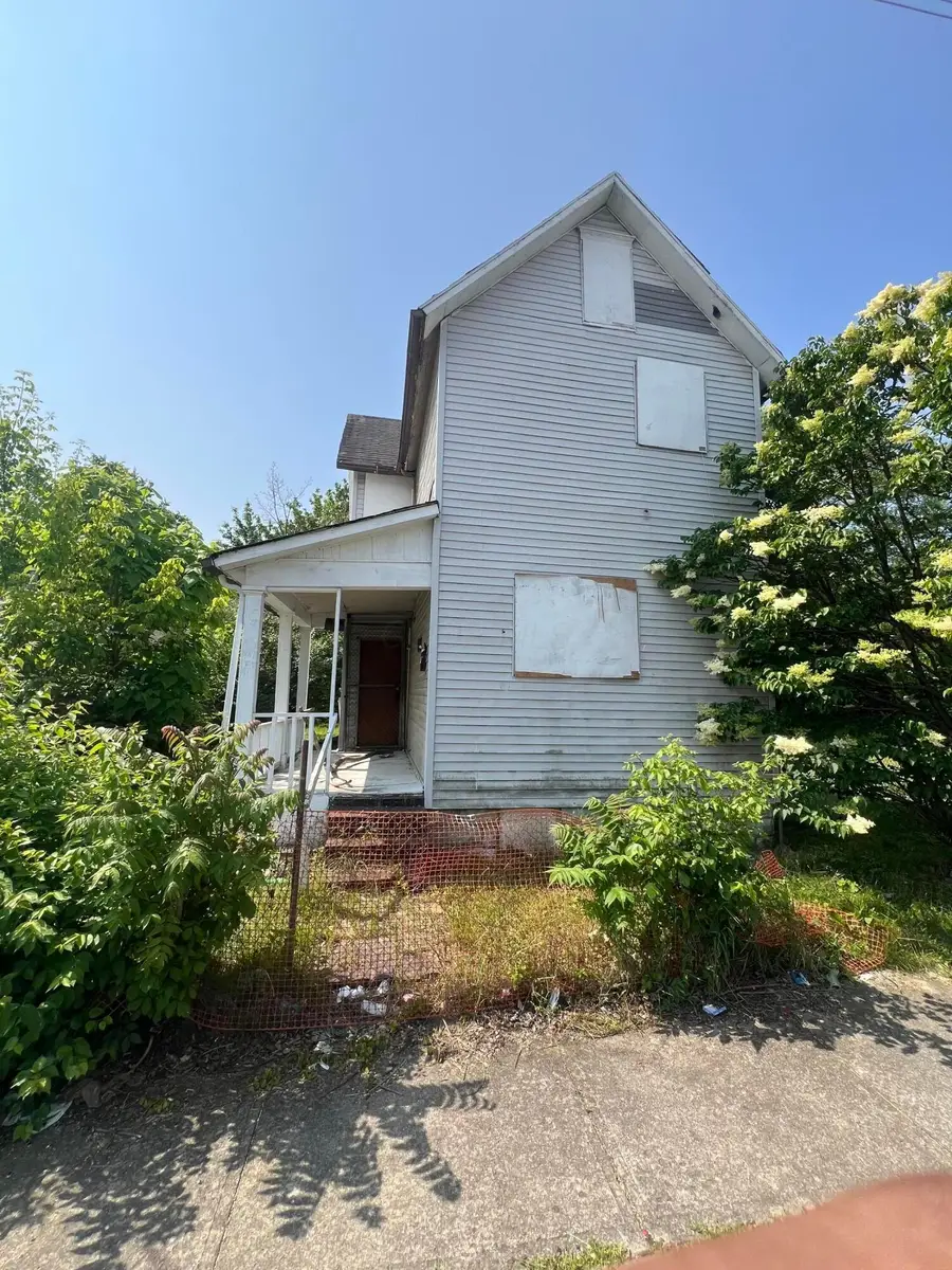 897 Mcallister Avenue, Columbus, OH 43205 - Image #2