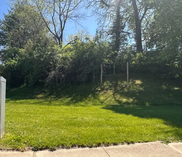 14 Underwood Street, Zanesville, OH 43701