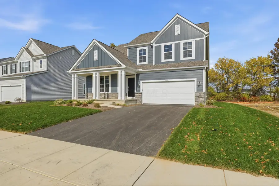 234 Silver Pine Lane, Lewis Center, OH 43035 - Image #2