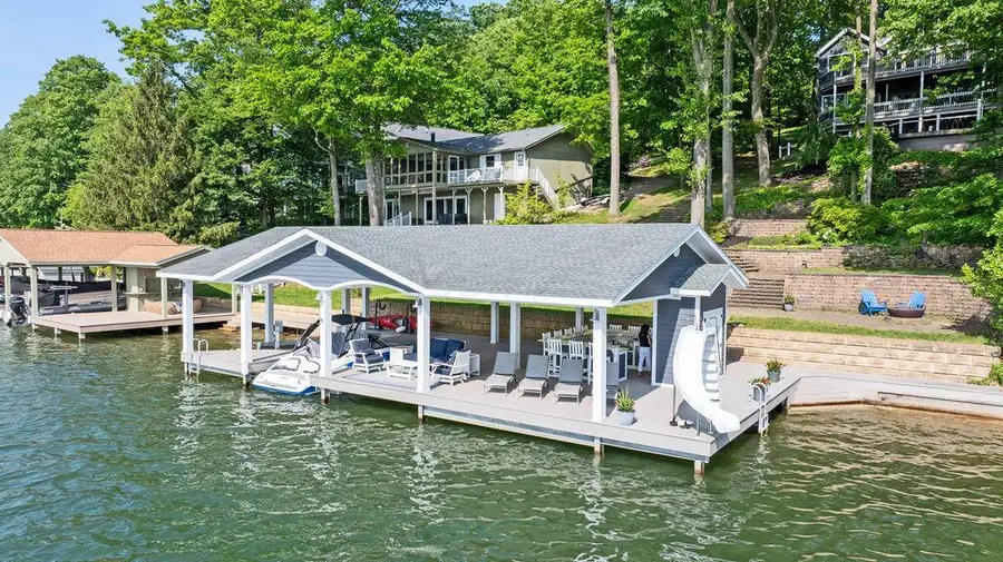 657 King Beach Drive, Howard, OH 43028 - Image #3