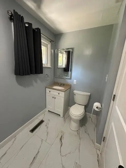 4649 Dundee Avenue, Columbus, OH 43227 - #3