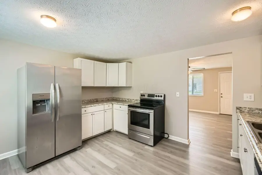 2275 Cardston Court, Columbus, OH 43232 - #3