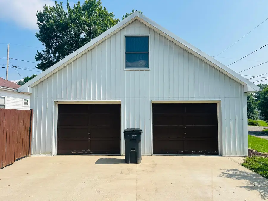 524 Shawnee Street, New Lexington, OH 43764 - Image #2