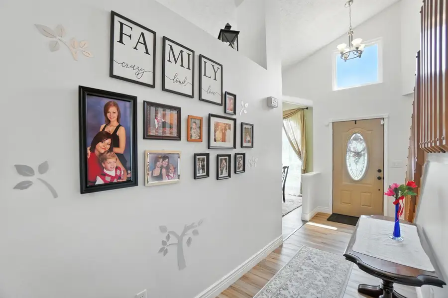 906 Linkfield Drive, Columbus, OH 43085 - Image #3