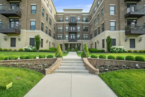 1670 E Broad Street, Columbus, OH 43203