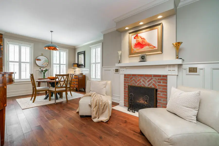 33 E Frankfort Street, Columbus, OH 43206 - Image #2