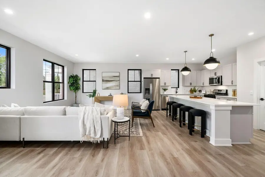 546 W Town Street, Columbus, OH 43215 - Image #3