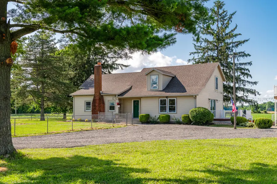 734 Emmalyn Avenue, Urbana, OH 43078 - Image #2