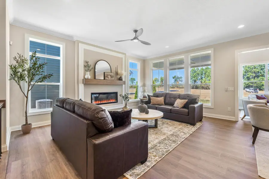 4211 Laguna Lp, Lewis Center, OH 43035 - Image #2