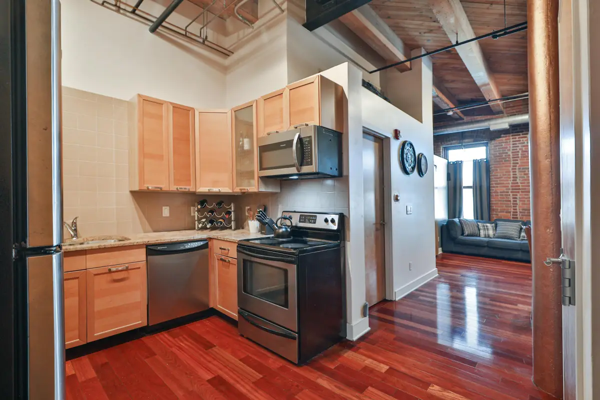 150 E Main Street, Columbus, OH 43215 - Image #1