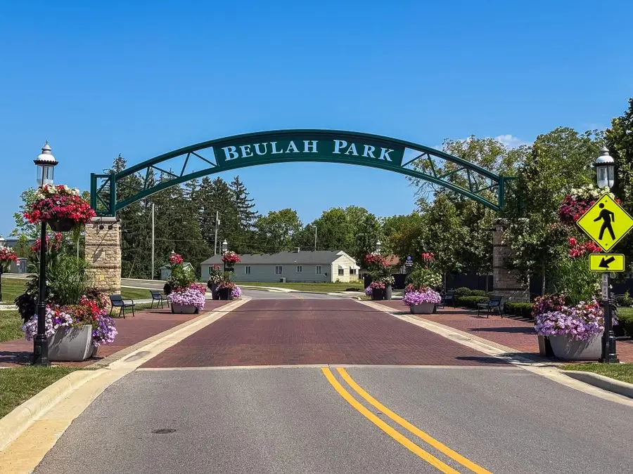 3708 Beulah Park Drive, Grove City, OH 43123 - Image #2