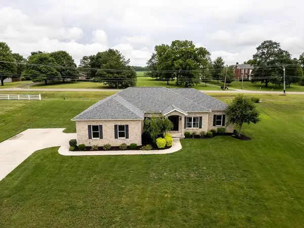 955 Mccormick Avenue, Circleville, OH 43113