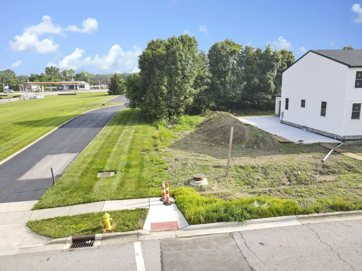 7979 Oak Valley Road, Reynoldsburg, OH 43068 - Image #1