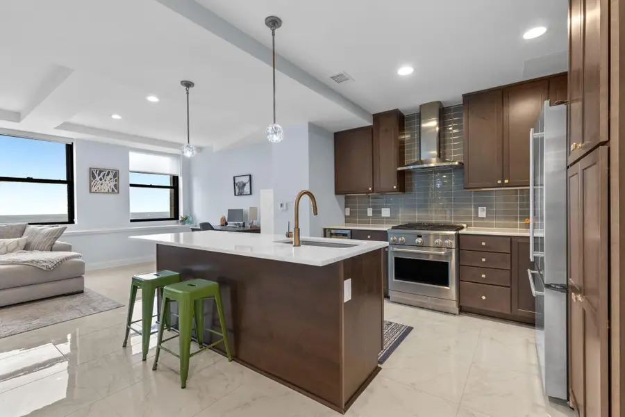 50 W Broad Street, Columbus, OH 43215 - Image #2