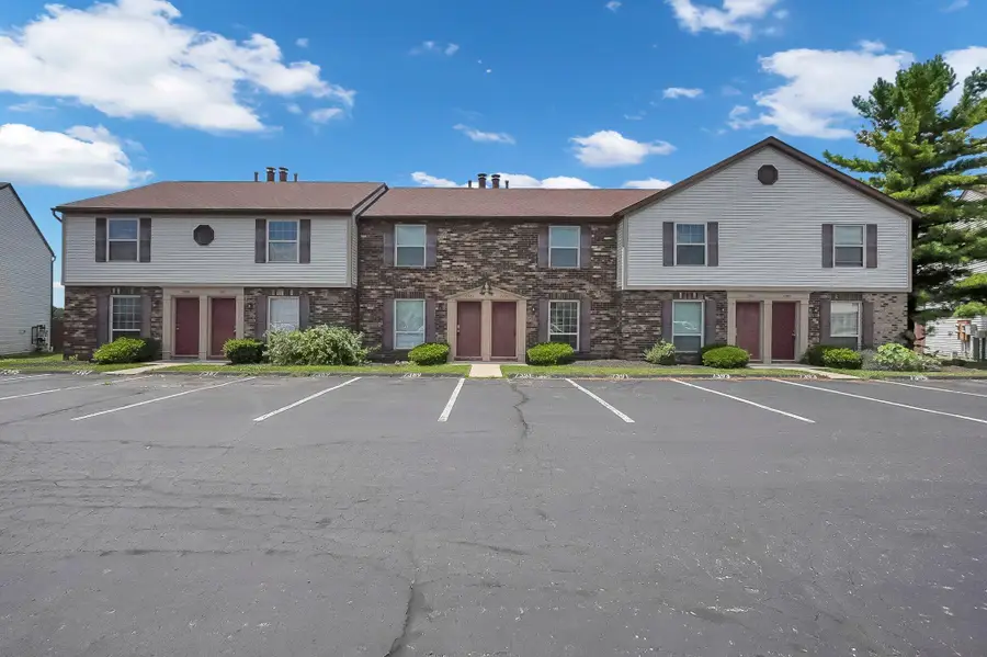 7385-7395 Cimmaron Station, Columbus, OH 43235 - Image #2